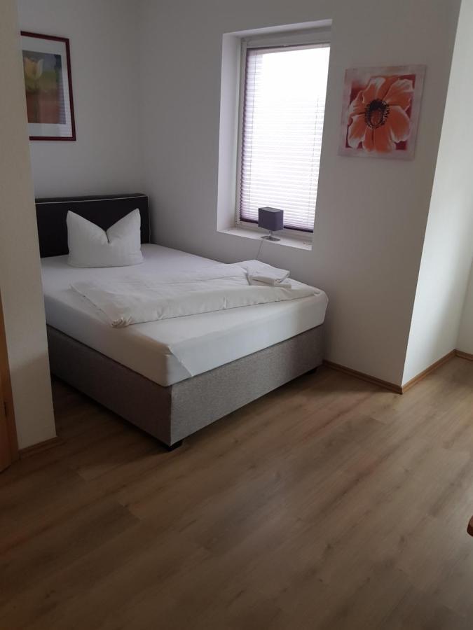 Hotel Zur Altstadt Calbe Ngoại thất bức ảnh