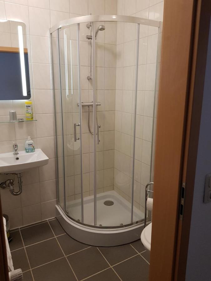 Hotel Zur Altstadt Calbe Ngoại thất bức ảnh